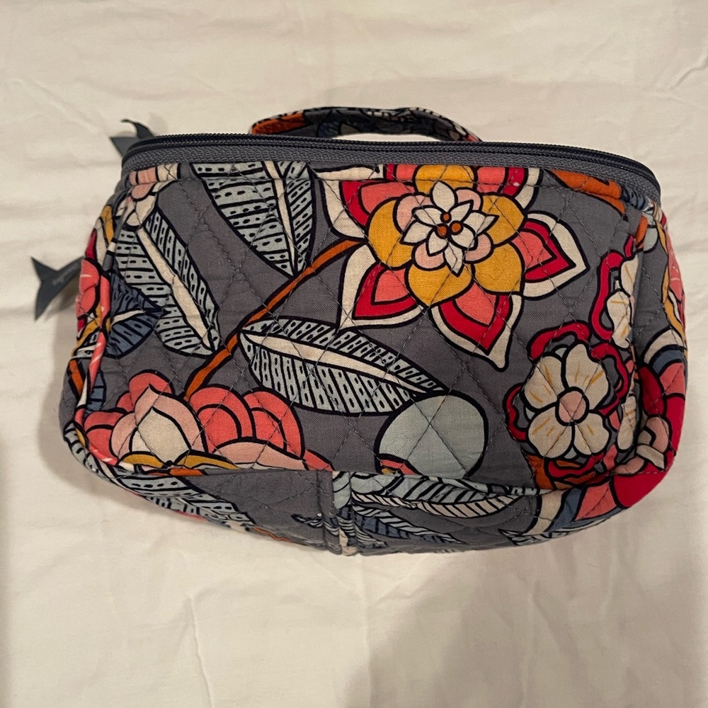 Vera Bradley Makeup Bag